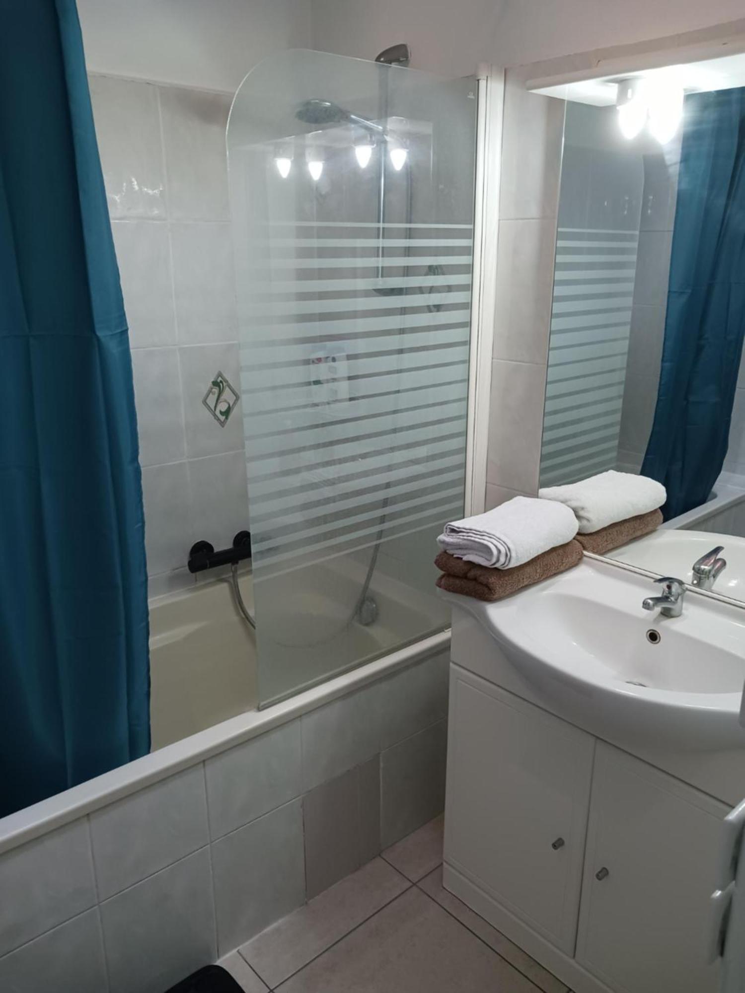 Ferienwohnung Chambre Privee Climatisee Chez Particulier, Wifi Perpignan Exterior foto
